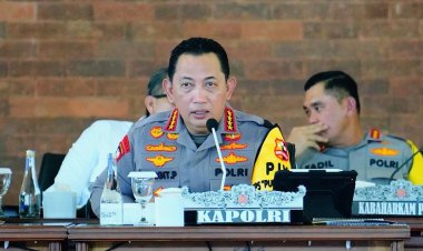 Kapolri dan Panglima TNI Gelar Tactical Floor Game untuk Pengamanan VVIP KTT World Water Forum ke-10 di Bali