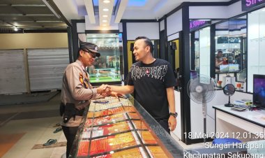 Sambangi Toko Emas Di STC, Batara Biru Sekupang sampaikan pesan Kamtibmas
