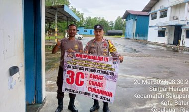 Bhabinkamtibmas Polsek Sekupang Berikan Himbauan Kamtibmas kepada Satpam Perumahan