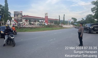 Wujud nyata pelayanan Kepolisian, Polsek Sekupang laksanakan Strong Point pagi hari