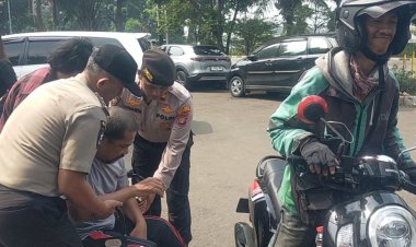 Aksi Mulia, Polsek Kalideres Bantu Warga Disabilitas Buat Laporan Kehilangan