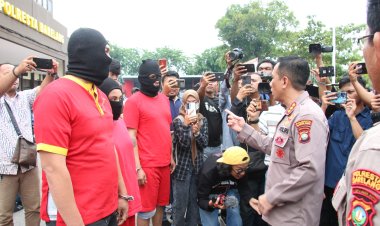 Kapolresta Barelang Adakan Konferensi Pers: Tersangka Narkotika Ditangkap, Barang Bukti Dimusnahkan