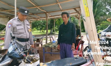 Bhabinkamtibmas Tanjung Pinggir Himbau Kepada Pengendara Motor