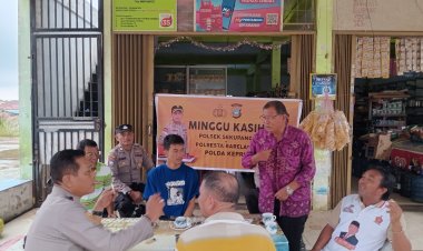 Kapolsek Sekupang Sambangi Warga Gereja HKI Tiban Kampung dalam Program Minggu Kasih