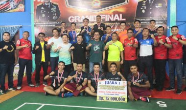 Kapolda Kepri Irjen Pol Yan Fitri Halimansyah Gelar Grand Final Lomba Bulu Tangkis di Batam