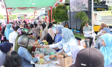 Tekan Inflasi, Pasar Murah Polres Karimun Diserbu Masyarakat