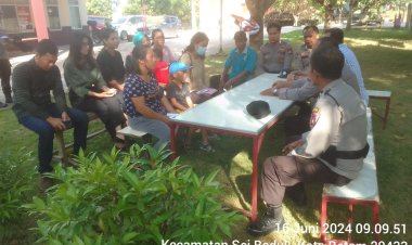 Polsek Sungai Beduk Gelar Kegiatan Minggu Kasih di Kav. Baru Sungai Daun