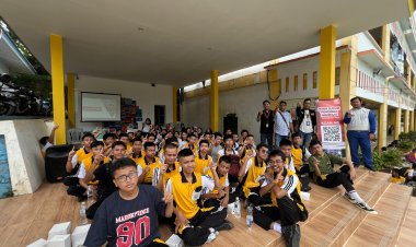 Edukasi Keselamatan Berkendara dan Pencegahan Berita Hoax