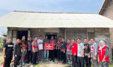 Jailani Ucap Syukur, Dapat Bantuan Bedah Rumah dari Bupati Lampung Selatan