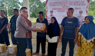 Kapolri Pimpin Pemberian Bantuan Sosial Serentak Seluruh Indonesia