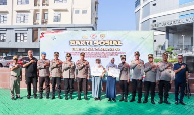 HUT Bhayangkara ke-78: Polres Metro Jakarta Barat mengadakan kegiatan Bakti Sosial dalam bentuk pemberian Beasiswa, penyerahan bibit pohon dan penanaman Pohon