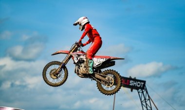 Crosser Binaan Astra Honda Raih Poin Perdana di MXGP Lombok