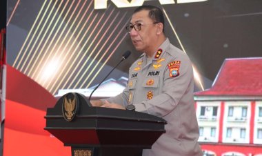 TEMU RAMAH IRJEN POL YAN FITRI HALIMANSYAH BERSAMA MASYARAKAT NATUNA