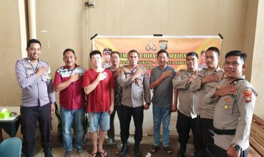 Polsek Bengkong Gelar Jumat Curhat Kamtibmas di Cafe 88