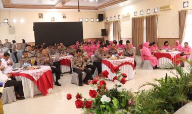 Acara Pisah Sambut Pejabat Polres Simalungun di Aula Andar Siahaan Berlangsung Khidmat