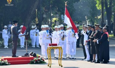 Upacara Praspa 2024: Jokowi Ajak Perwira TNI-Polri Jadi Pembelajar Cepat dan Terampil