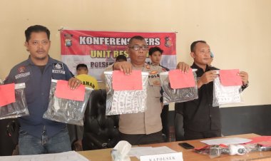 Polsek Daik Lingga Gelar Konferensi Pers Ungkap Pelaku Tindak Pidana Pencabulan dan Pencurian dengan Pemberatan
