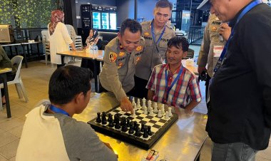 Polsek Lubuk Baja Gelar Turnamen Catur Dalam Rangka HUT Kemerdekaan ke-79