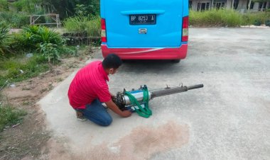Sekjend dan Humas BPC Pimpin Kegiatan Foging Gratis di Area Terjangkit Nyamuk DBD
