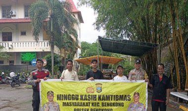 Polsek Bengkong Jalin Kedekatan dengan Jemaat Gereja Santo Damian melalui Program Minggu Kasih Kamtibmas