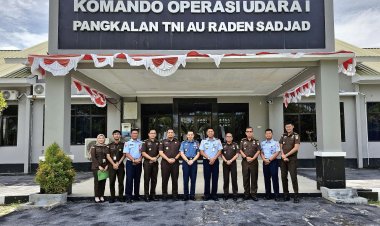 Perkuat Sinergi Penegakan Hukum, Danlanud RSA Natuna Sambut Kunjungan Asisten Pidana Militer Kejaksaan Tinggi Riau
