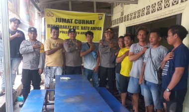 Kegiatan Jumat curhat Polsek Batu Ampar bersama Masyarakat Di RT 02 RW 15 Kel tanjung Sengkuang kecamatan Batu Ampar