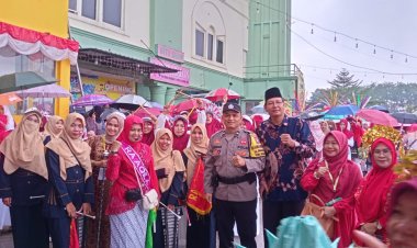 Polsek Sekupang Melaksanakan Pengamanan Kegiatan Karnaval Di STC Mall Sei Harapan