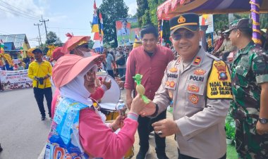 Kembali Personel Polres Lakukan Pengamanan Pawai Budaya Tingkat Kecamatan