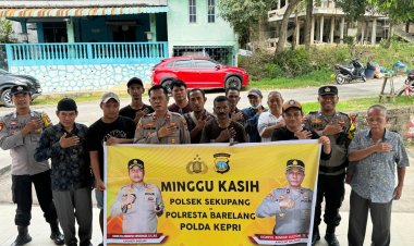 Kapolsek Sekupang Minggu Kasih Bersama Masyarakat Tiban III