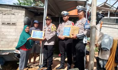 Polres Bintan Beri Bantuan Kepada Masyarakat Yang Tertimpa Musibah Angin Kencang