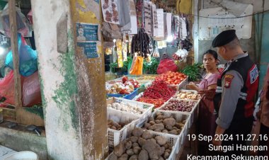 Berikan rasa aman, Polsek Sekupang Patroli Dialogis di Pasar Sei Harapan
