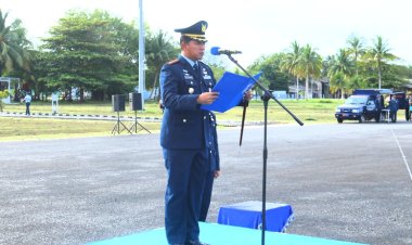 Danlanud RSA Natuna Serukan Profesionalisme Usai Pimpin Kenaikan Pangkat dan Golongan Personel