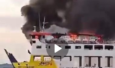 Kapal Roro KMP Tandemand Terbakar saat Labuh Jangkar di dekat Pulau Kasam