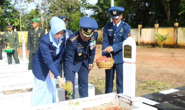 Peringati HUT ke-79, TNI Gelar Ziarah Nasional di Taman Makam Pahlawan Natuna