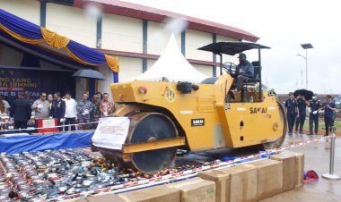 Bea Cukai Batam Musnahkan Barang Ilegal Bernilai 16,4 Miliar Rupiah