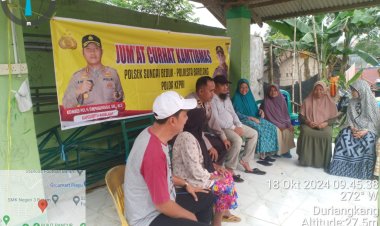 Polsek Sungai Beduk Gelar Program Jumat Curhat Kamtibmas, Dengar Keluhan Warga dan Bagikan Sembako