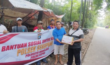 Bantuan Sosial Polsek Sekupang: Langkah Nyata untuk Masyarakat Kampung Agas