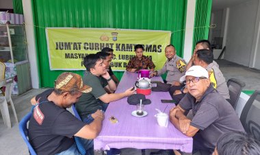 Polsek Lubuk Baja Melaksanakan jumat Curhat di Baloi Persero Kec. Lubuk Baja Kota Batam
