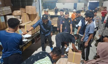 Pengamanan Ketat: Polresta Barelang Kawal Distribusi Logistik Pilkada ke Gudang KPU Batam
