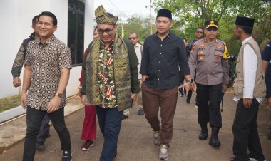 Kapolres Bintan Hadiri Peresmian Musholla KPU Bintan Sekaligus Serah Terima Gudang Logistik.