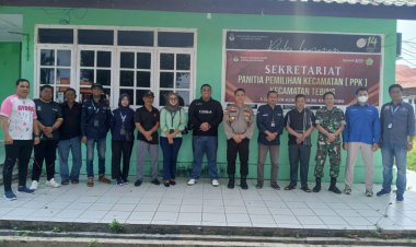 Koordinasi Persiapan Gudang Logistik Pilkada 2024 Kecamatan Tebing Berjalan Lancar