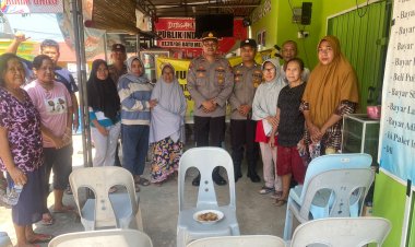 Gelar Jumat curhat Polsek Batu Ampar Polresta Barelang bersama Warga di RT 20 RW 06 kel.Batu Ampar