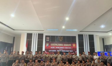 IPTU Jalili, S.H., Berikan Sosialisasi Hukum guna Meningkatkan Pelayanan Kepada Masyarakat Di Kabupaten Lingga