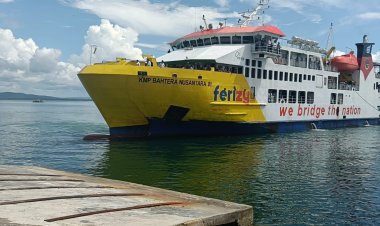 AKHIRNYA, KMP BAHTERA NUSANTARA 01 UJI COBA SANDAR DI PELABUHAN RORO SEDANAU