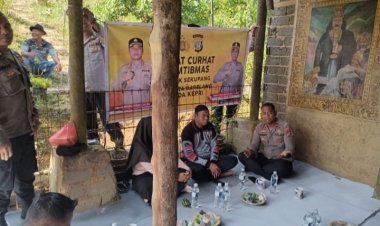 Polsek Sekupang Gelar Jumat Curhat Kamtibmas Bersama Warga, Tekankan Pentingnya Kondusivitas Menjelang Pilkada