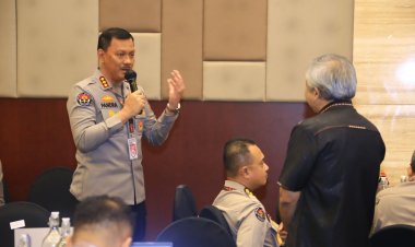 Kabid Humas Polda Kepri Ikuti Ujian Sertifikasi Kompetensi Kehumasan BNSP dalam Anev Konsolidasi Divisi Humas Polri 2024