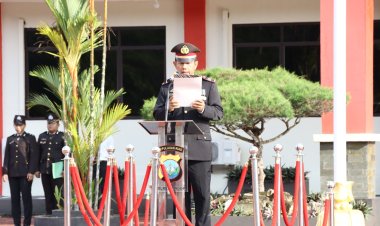 AKP Edi Suryanto Kabag Ops Polres Lingga Pimpin Upacara Peringatan Hari Pahlawan 2024.