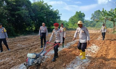 Dukung Asta Cita Presiden, Program Pekarangan Pangan Bergizi Polsek Bintan Utara Siap Tanam