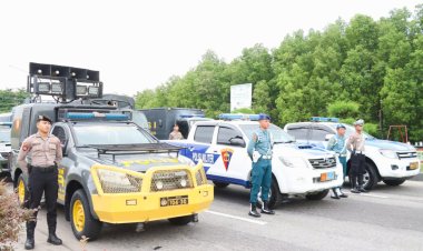 Kapolres Karimun Pimpin Apel Pergeseran Pasukan TNI-POLRI Dalam Rangka Pengamanan TPS Pilkada Serentak 2024