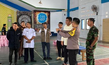 H-1 Kapolres Bintan bersama Bupati Bintan Beserta FKPD Laksanakan Peninjauan TPS Secara Langsung